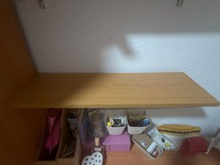 Armario madera 2 puertas,escritorio y repisa