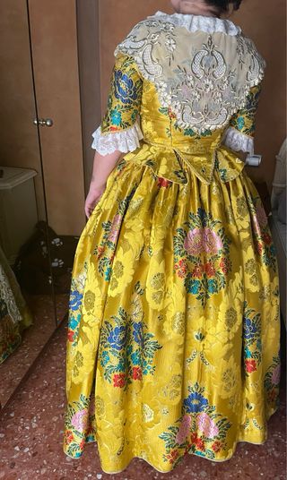 Traje Fallera antiguo