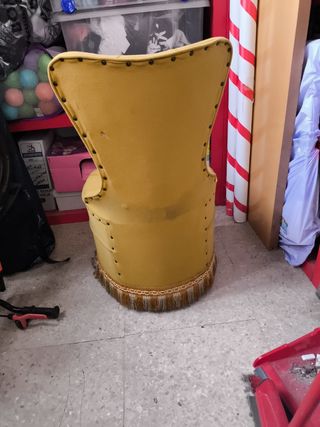 Sillón vintage amarillo