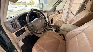 Toyota Land Cruiser 100 2005
