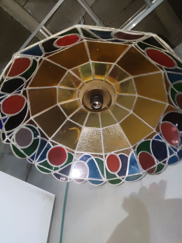 Lampara Tiffany antigua multicolor