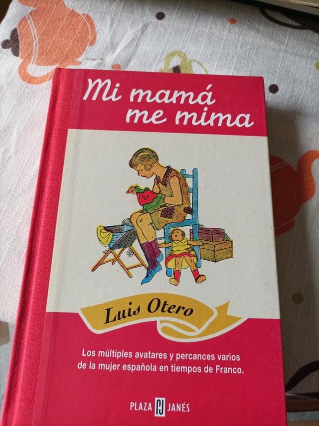 Mi mamá me mima (Spanish Edition)