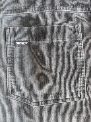 Pantalón Corto pana surfer