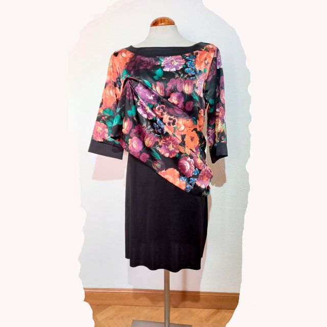 Vestido floral multicolor