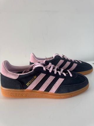 Adidas Handball Spezial - 42 2/3 negras con rosa 