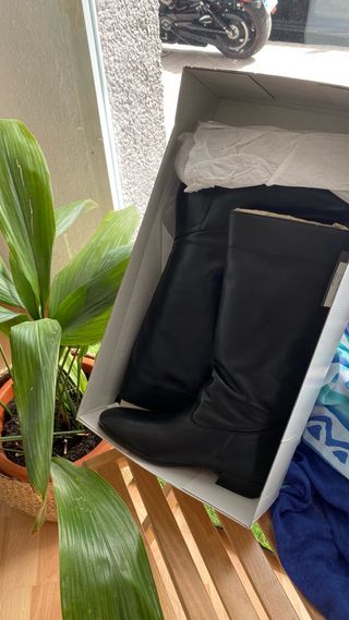 Botas altas negras