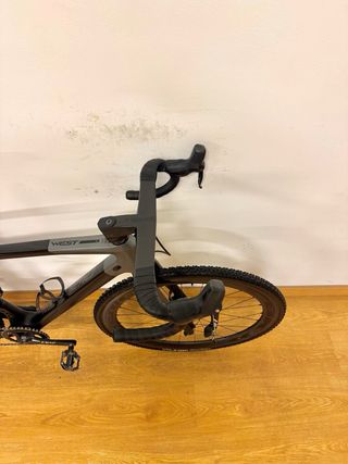 GRAVEL MEGAMO WEST FULL CARBONO T-S