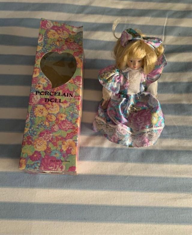 Muñeca porcelana vintage