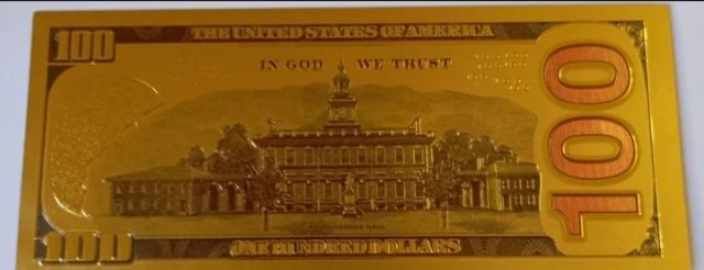 Nota de 100 dólares em ouro