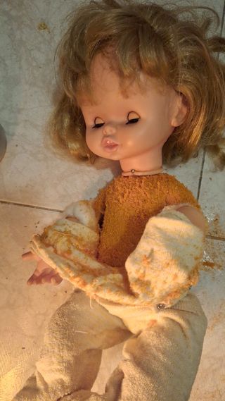 2 Muñecas Famosina antiguas