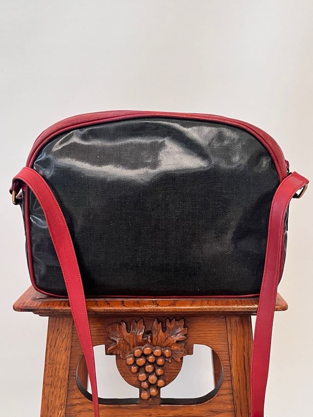 Borsa a tracolla vintage nera e rossa