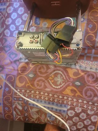 Radio CD SONY para coche