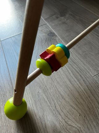 Gimnasio bebé madera arcoiris