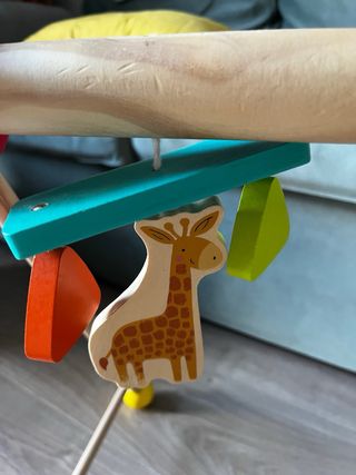 Gimnasio bebé madera arcoiris