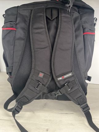 Mochila MSI Gaming - Negra/Roja