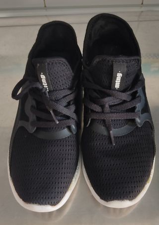 Zapatillas Mustang negras