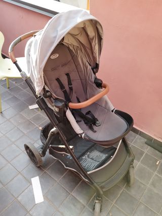 Vendo Trio Graco.
Carrozzina, ovetto e passeggino 