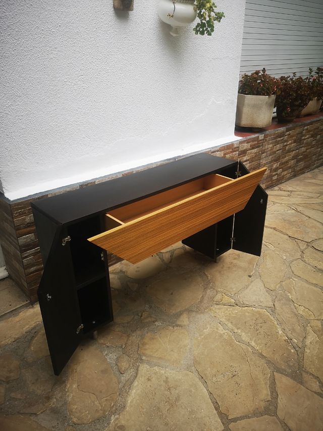 Mesa consola wengue-madera