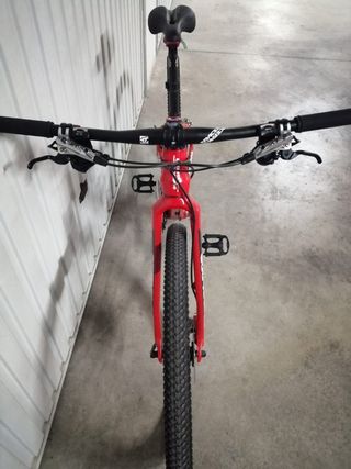Bicicleta MAC MAHONE 29" Cuadro de carbono. 