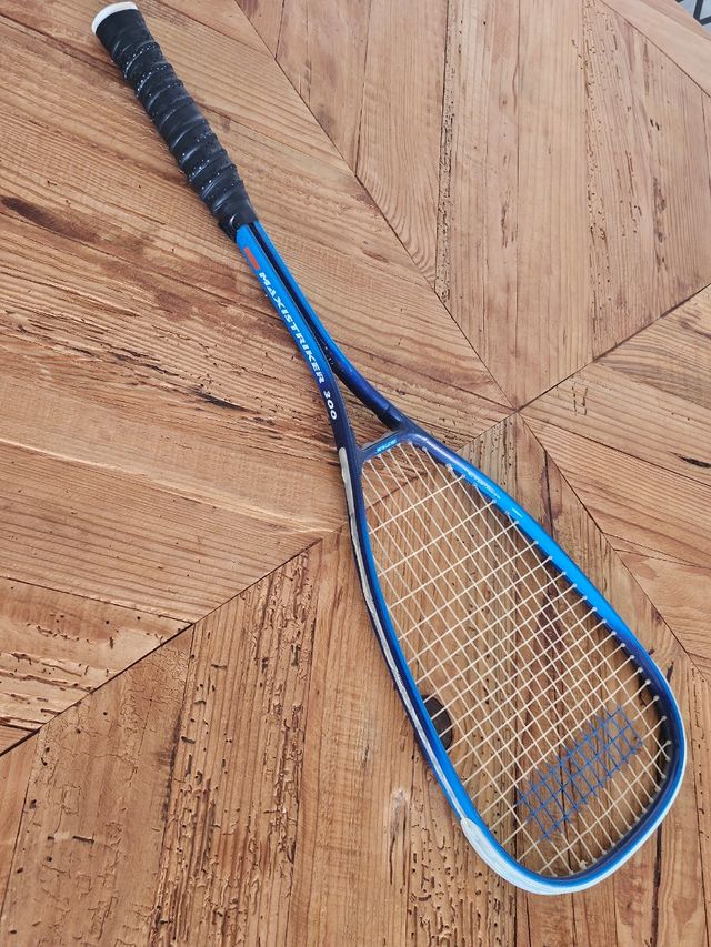 Raqueta Squash Maxistriker 300