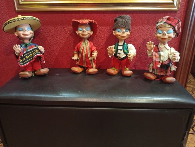 Muñecos vintage: 9 figuras
