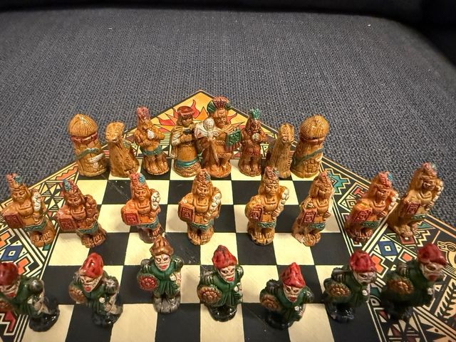 Ajedrez artesanal colombiano