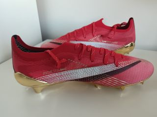 Chuteiras Puma Ultra 5 Japão
Talla 44