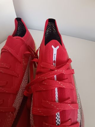 Chuteiras Puma Ultra 5 Japão
Talla 44