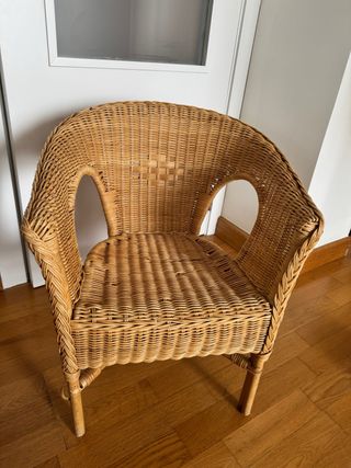 Sillón mimbre infantil