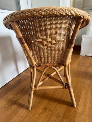 Sillón mimbre infantil
