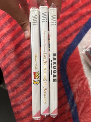 3 juegos Wii: Bakugan, Aragorn, Toy Story 3