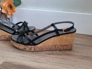 Sandalias Prada negras cuña talla 39 1/2