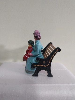Figuras familia banco Navidad