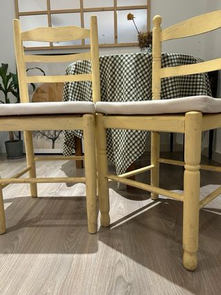 2 Sillas Comedor - Madera y Tela