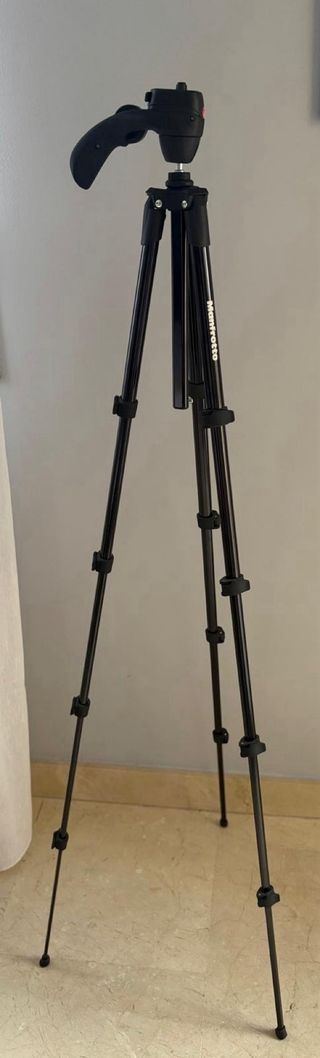 Trípode telescópico Manfroto Compact Action