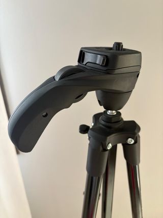 Trípode telescópico Manfroto Compact Action