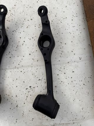 Brazo suspensión Mercedes W123