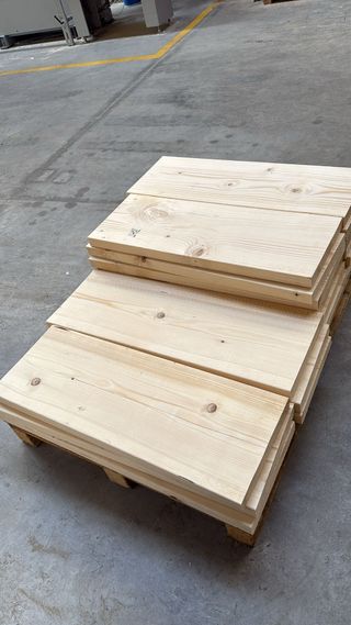 Se hacen trabajos de carpintería