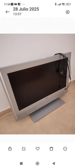 Televisor Oki 32" plata