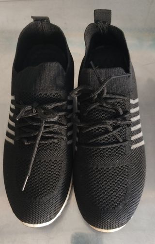 Zapatillas deportivas negras