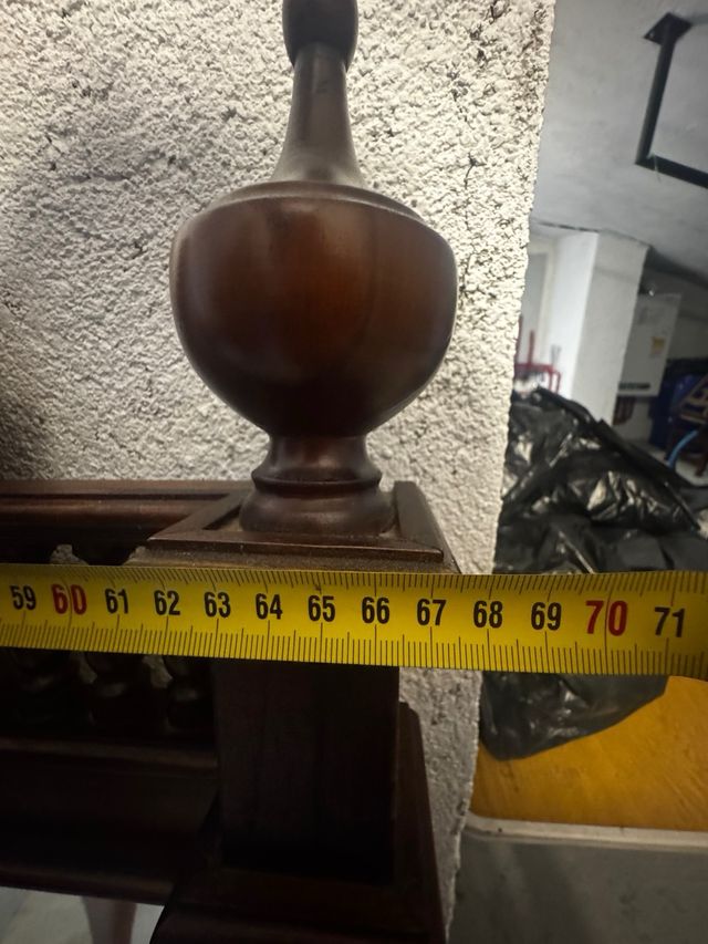 Espejo antiguo de madera