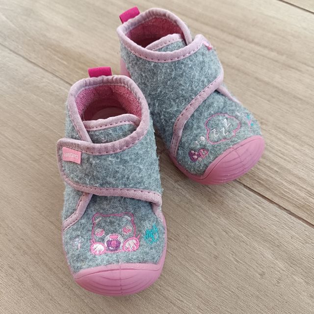 Zapatillas bebé niña - Talla 21
