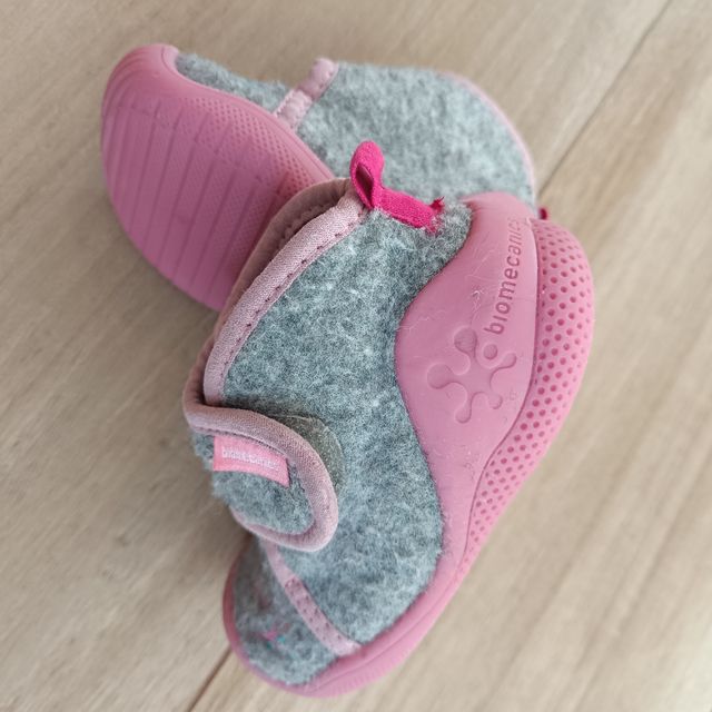 Zapatillas bebé niña - Talla 21