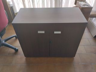 Armario madera marrón oficina o casa. 49 €