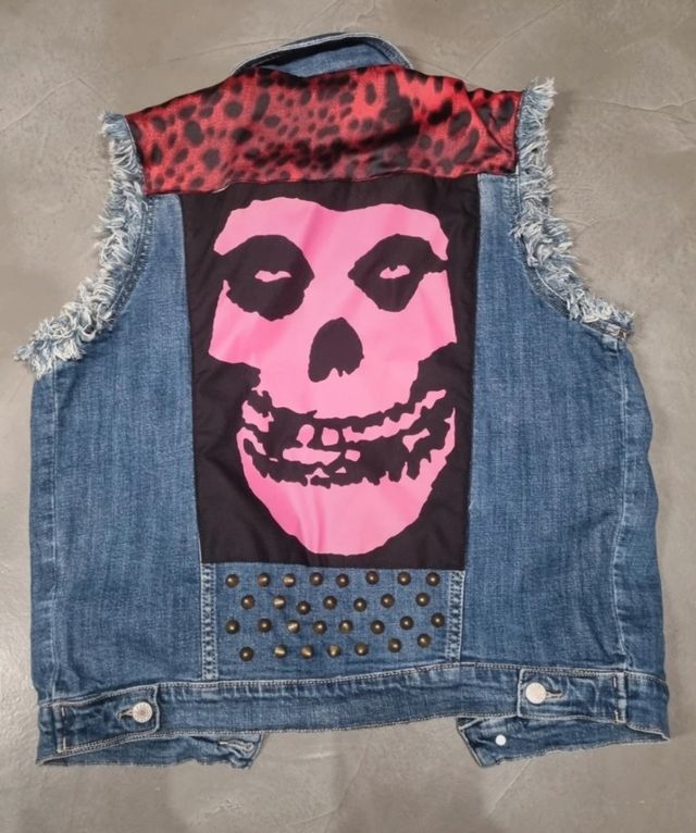Chaleco Misfits red leoapard punk rock L