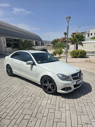 Mercedes-Benz Clase C 2011