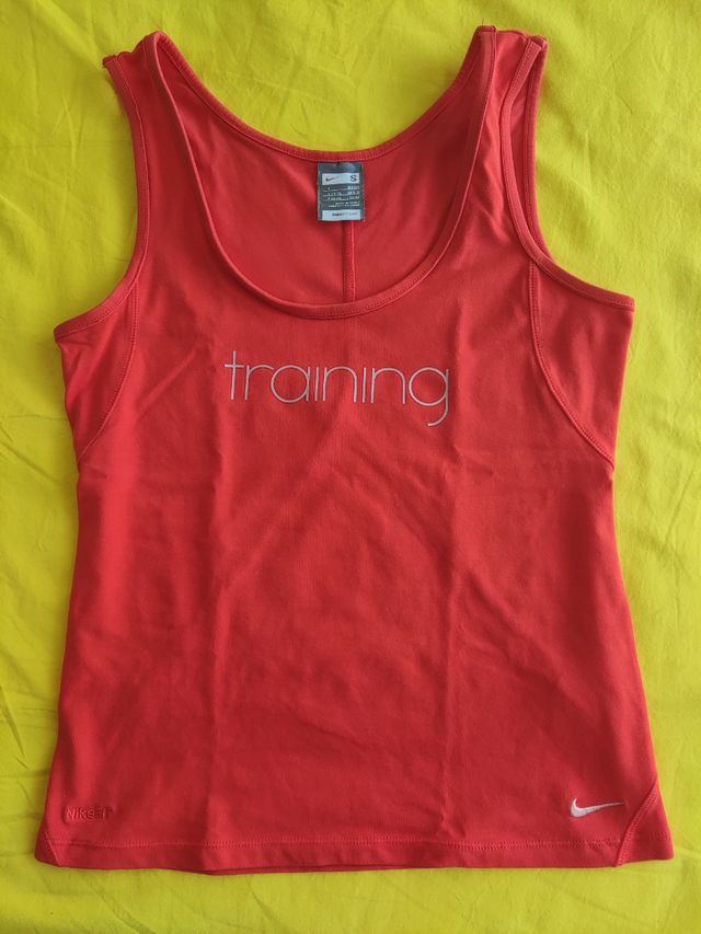 Camiseta Nike Training roja - Talla S