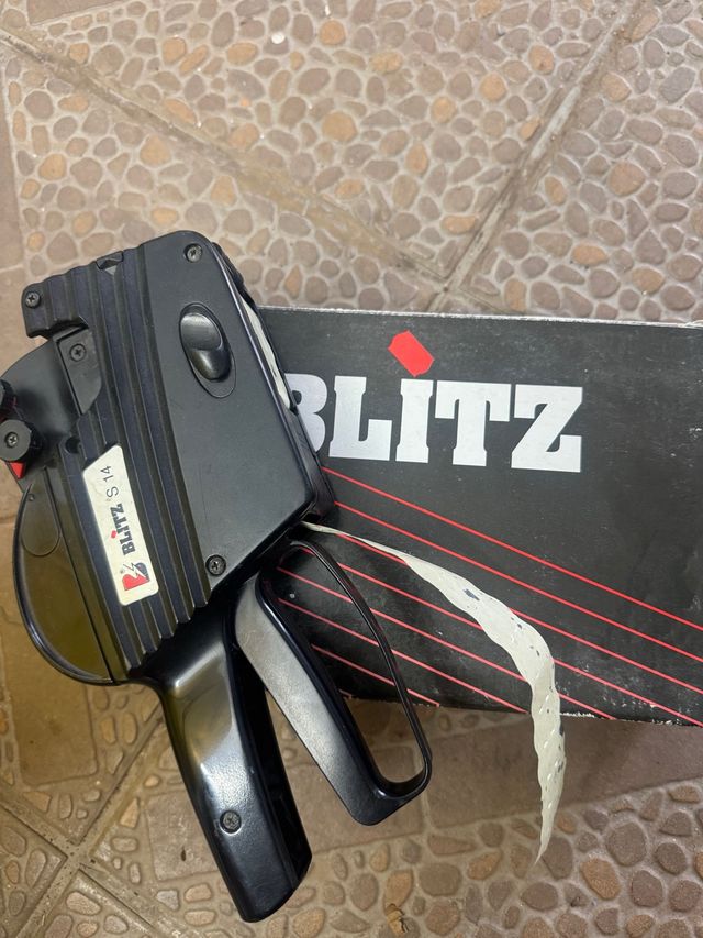 Etiquetadora Blitz S 14