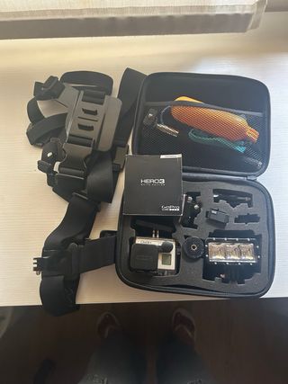 GoPro HERO3 +pantalla táctil + accesorios
