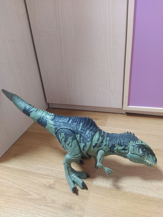Gigantosaurio Juguete